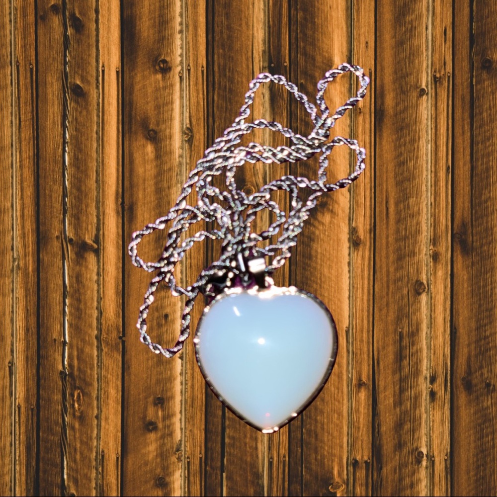 Long Chain Heart Pendant Necklace